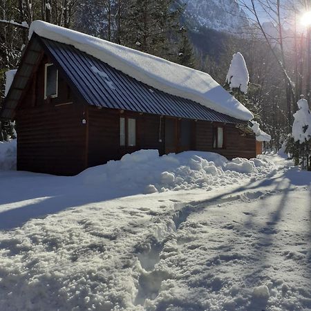Guesthouse Dioni วัลโบเนอ ภายนอก รูปภาพ